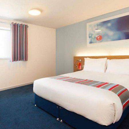 Travelodge London Teddington Londres Exterior foto